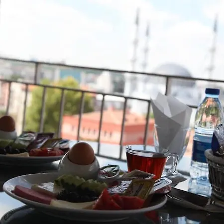 Hotel Efes 2*